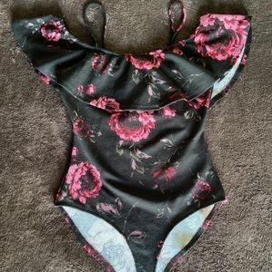 Floral off the shoulder bodysuit